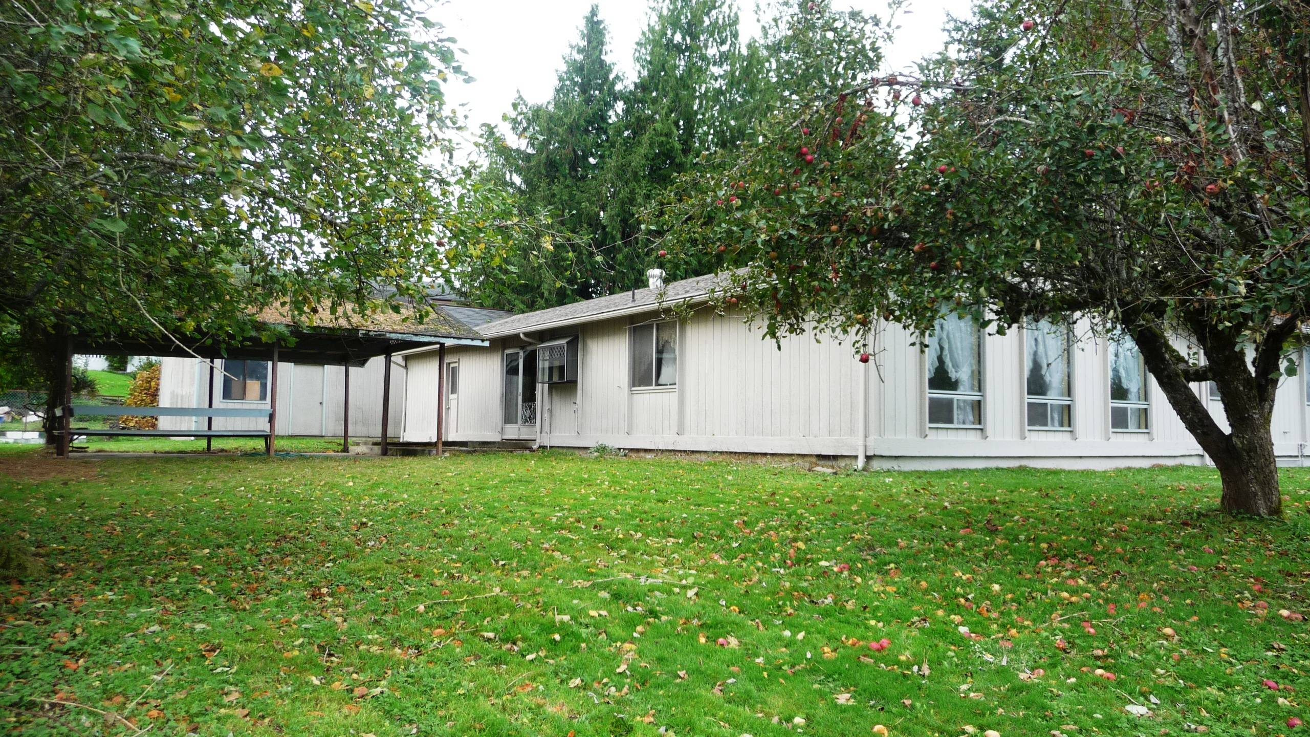 Auburn WA House & 5 Acres; Barn, Shop; Open House 11/22